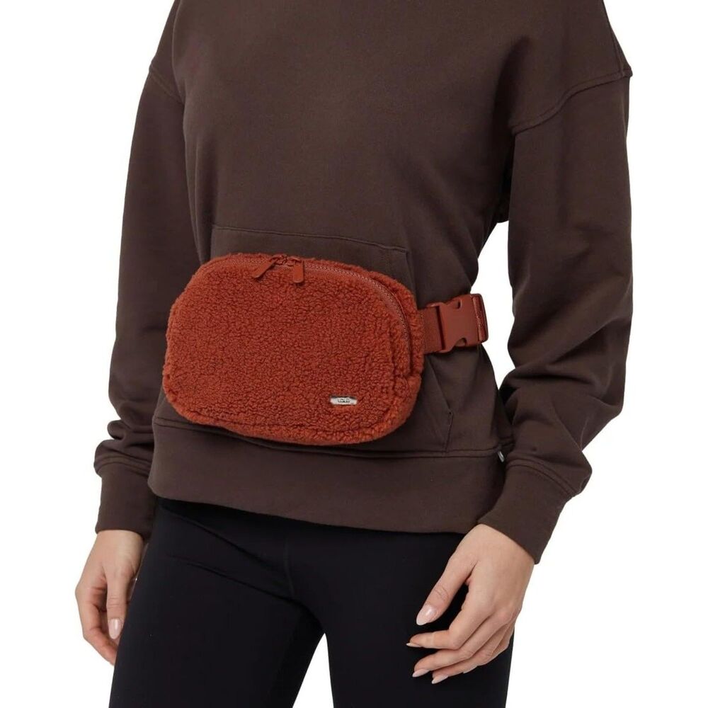[NWT] 2 Count - Lolë Fleece Sherpa Belt Bag Copper Crossbody Fanny Pack - Picture 2 of 6